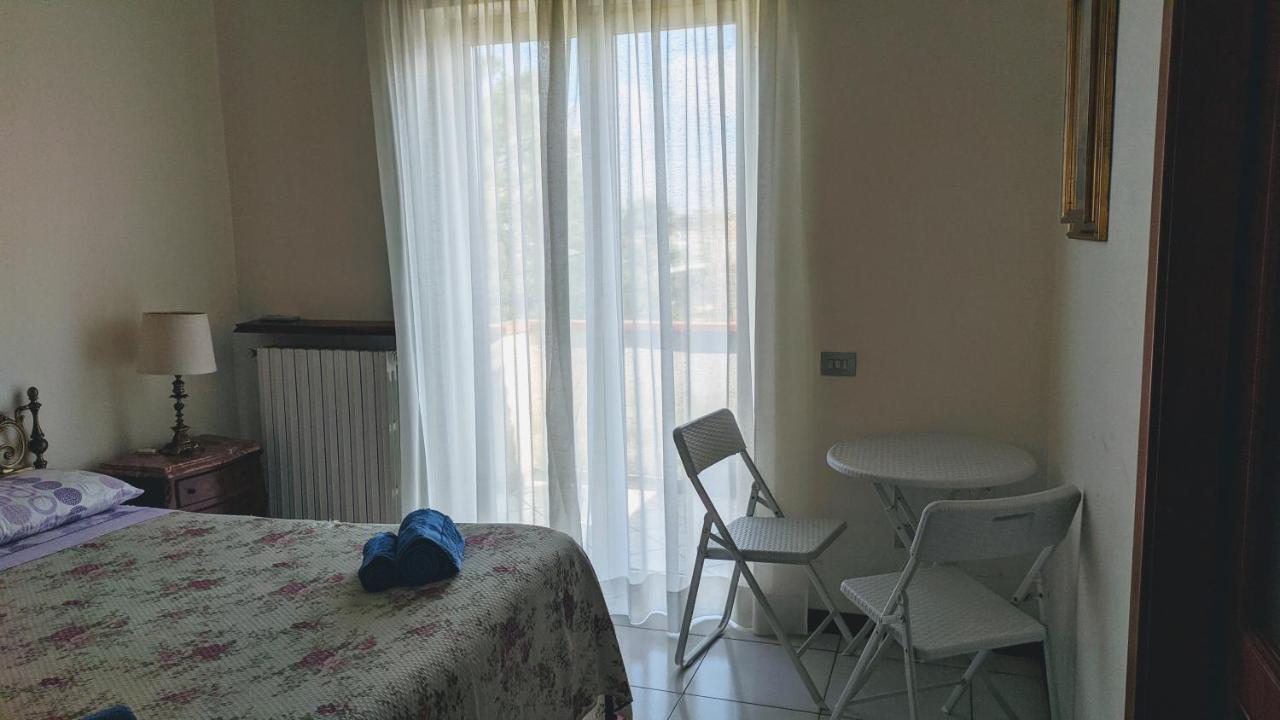 Peppino'S Room Napoli Dış mekan fotoğraf