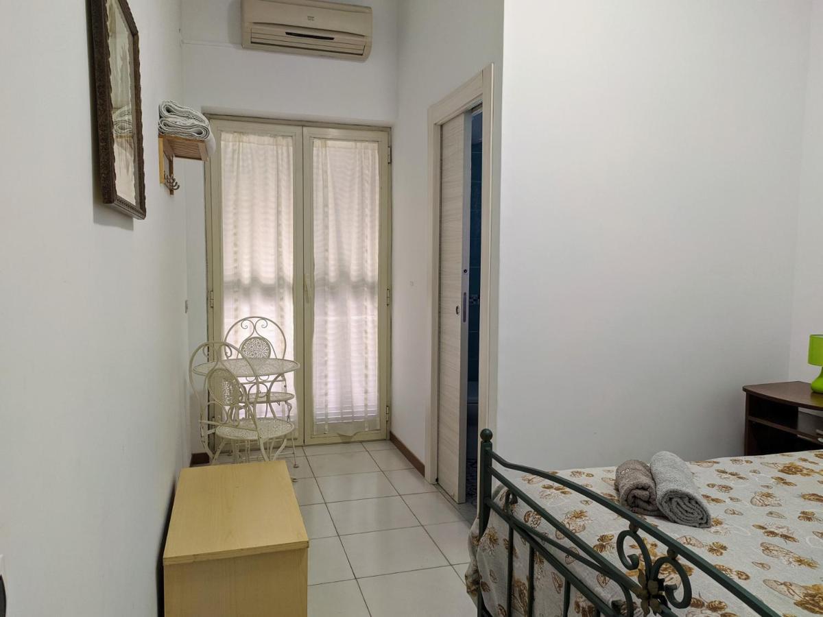 Peppino'S Room Napoli Dış mekan fotoğraf